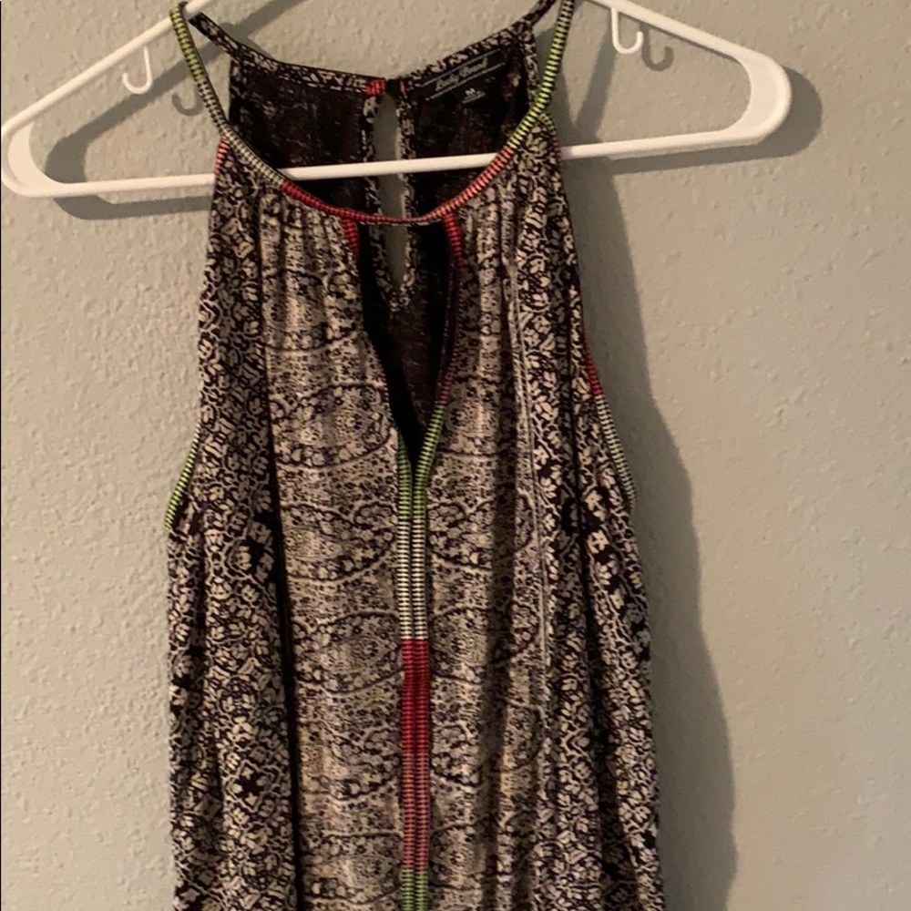 Black w White Flower Tank Top